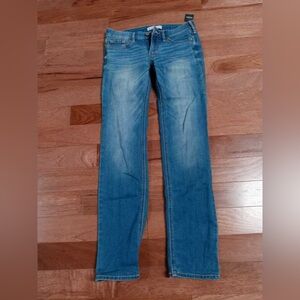 NWT cute hollister jeans